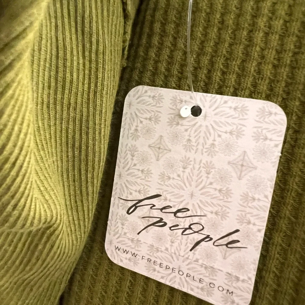 Free People Santa Clara ferngully thermal top